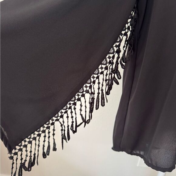 Sheer fringe blouse - Picture 3 of 8